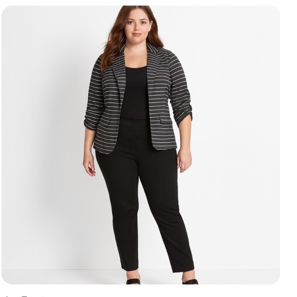 TORRID Women's Grey White Stripe Blazer Jacket Size 0X - Picture 1 of 11